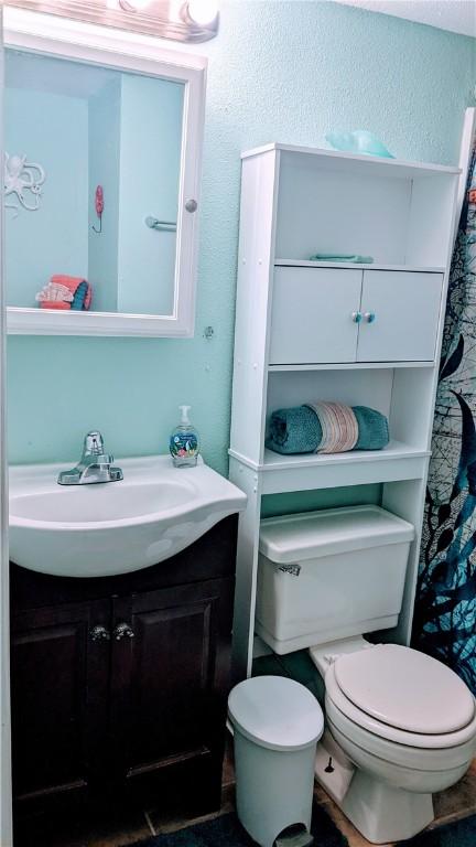 3938 Surfside Blvd Unit 2236, Corpus Christi, TX 78402 - bathroom with vanity and toilet