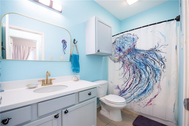 full bath featuring toilet, curtained shower, vanity, and tile patterned floors