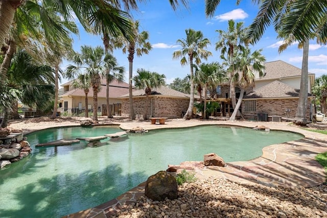 6302 Grandvilliers Dr, Corpus Christi, TX 78414 - view of pool featuring a pool with connected hot tub