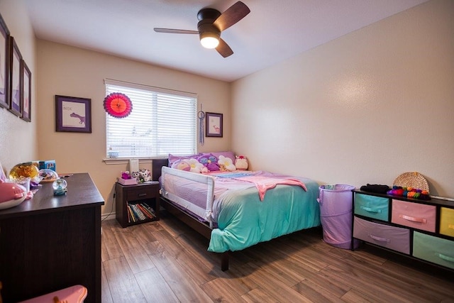 324 Nicklaus Dr, Portland, TX 78374 - bedroom featuring dark hardwood / wood-style floors and ceiling fan