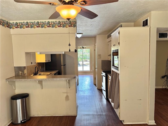 503 E Ailsie Ave, Kingsville, TX 78363 - photo 7