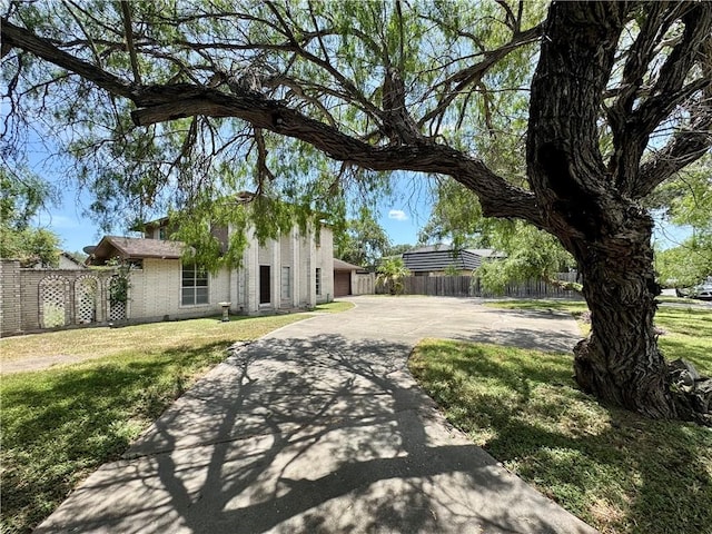 503 E Ailsie Ave, Kingsville, TX 78363 - photo 3