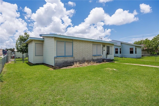 1037 Collingswood Dr, Corpus Christi, TX 78412 - view of front of home with a fenced backyard