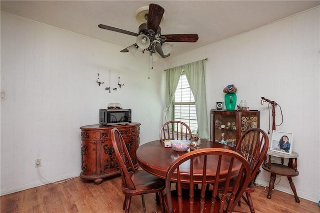 1037 Collingswood Dr, Corpus Christi, TX 78412 - dining area with a ceiling fan and wood finished floors