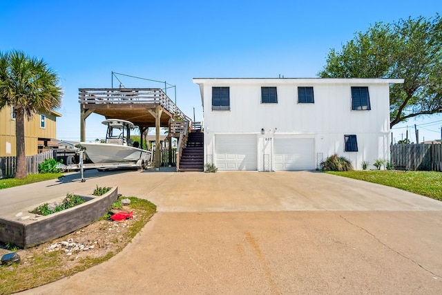 view of front of house featuring a garage