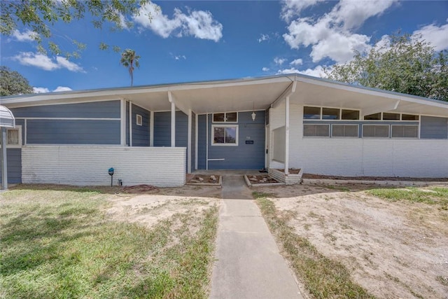 728 Santa Anita Dr, Kingsville, TX 78363 - photo 2
