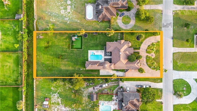 5514 King Trl, Corpus Christi, TX 78414 - aerial overview of property's location with property parcel outlined and a pool area
