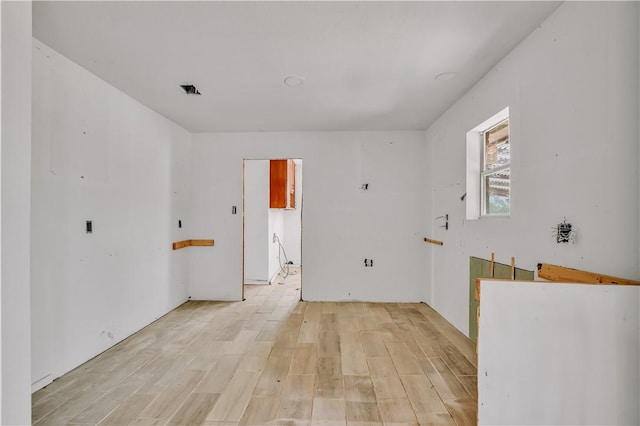5367 Paloma Trl, Robstown, TX 78380 - empty room with light wood-style flooring
