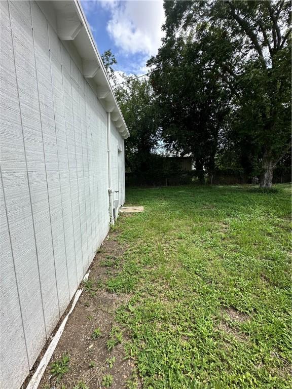 3410 Kenwood Dr, Corpus Christi, TX 78408 - photo 20