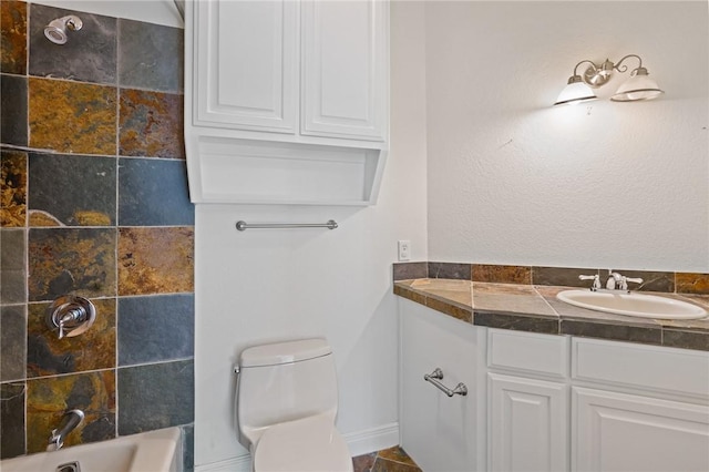 10 Kingfisher Ln, Rockport, TX 78382 - bathroom featuring vanity and shower / bathtub combination