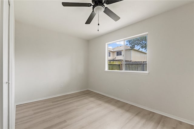 7926 Falcon Dr, Corpus Christi, TX 78414 - unfurnished room featuring wood finished floors and ceiling fan