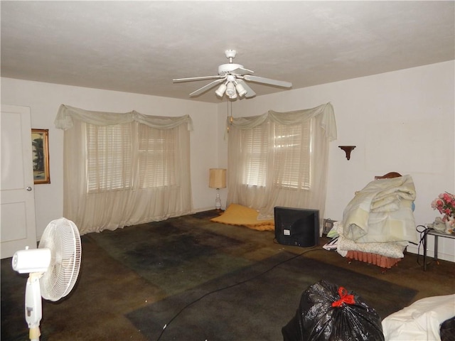 bedroom featuring a ceiling fan and carpet flooring