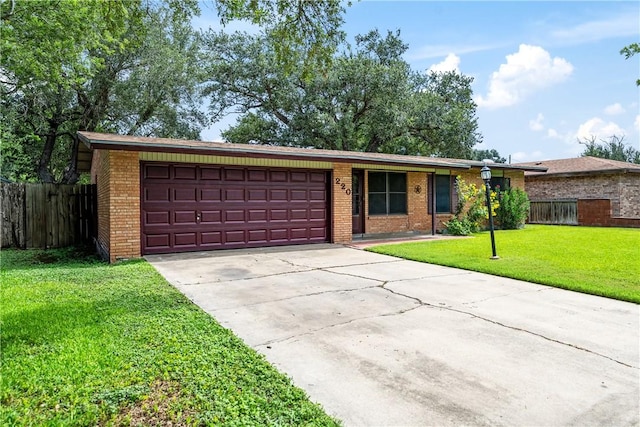220 Carol Ave, Kingsville, TX 78363 - photo 2