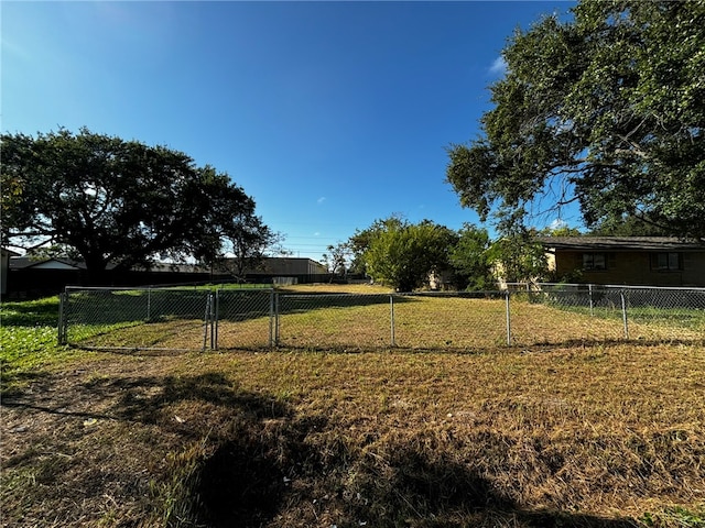 Listing photo 3 for 1206 Baywood Ln, Corpus Christi TX 78418