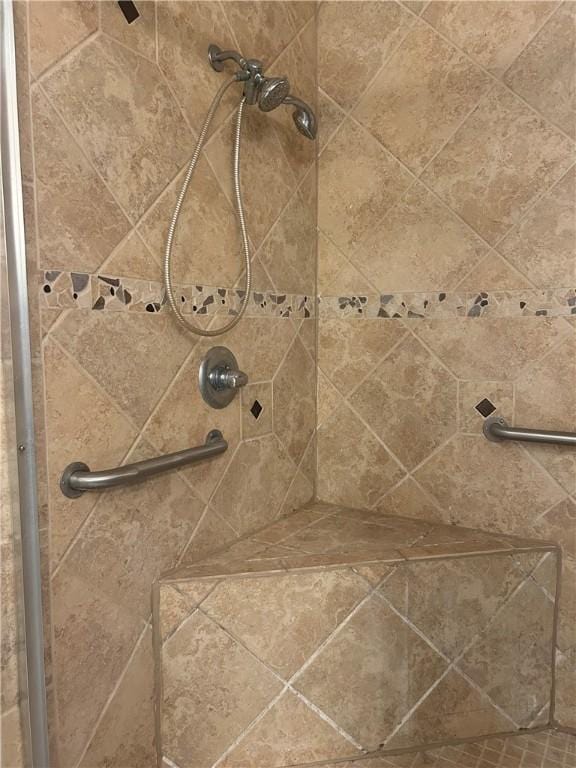 1705 Sherman St, Corpus Christi, TX 78416 - full bath featuring tiled shower