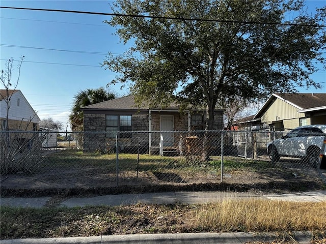 view of front of house