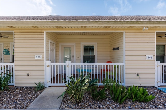 entrance to property with covered porch