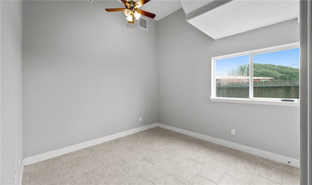 empty room featuring ceiling fan