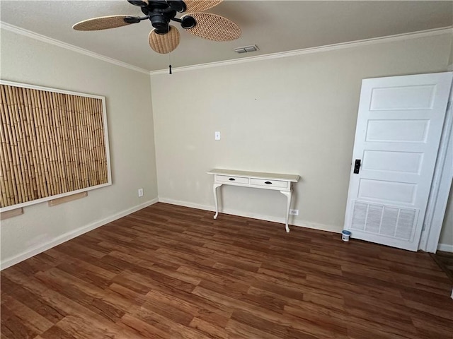 230 Lola Johnson, Corpus Christi, TX 78418 - spare room featuring ceiling fan, crown molding, visible vents, and wood finished floors