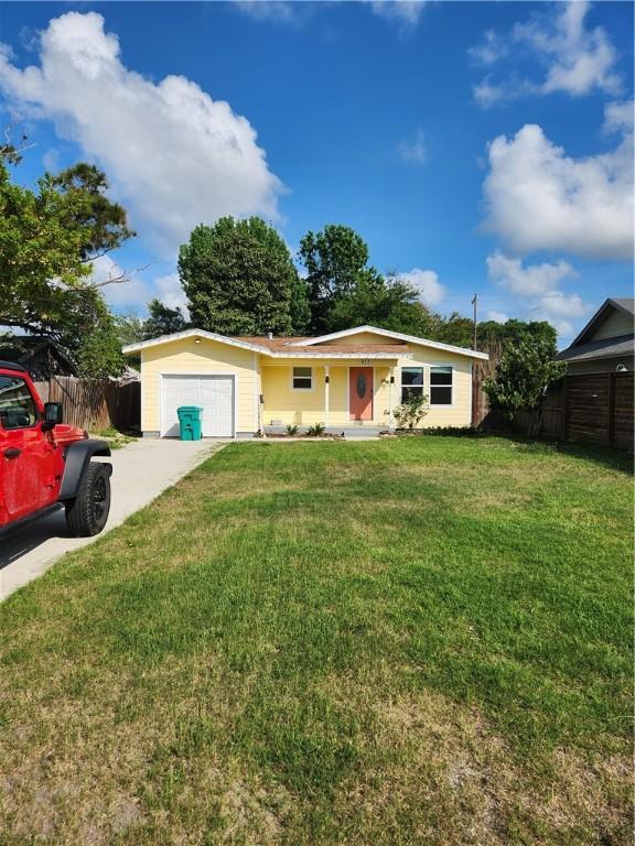 413 S 13th St, Aransas Pass, TX 78336 - ranch-style home featuring concrete driveway and a garage