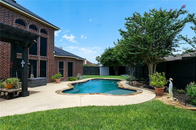 5710 Neustadt Dr, Corpus Christi, TX 78414 - view of pool with a fenced backyard and a patio area