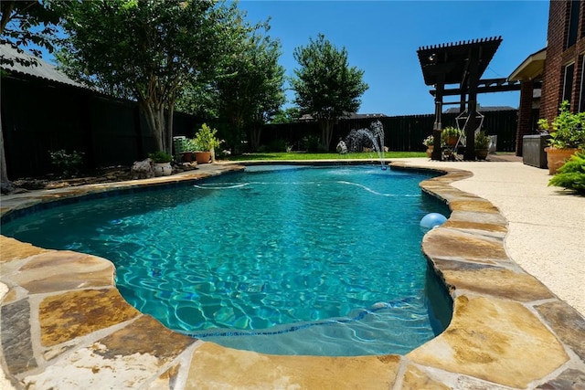 5710 Neustadt Dr, Corpus Christi, TX 78414 - view of pool with a fenced backyard and a patio area