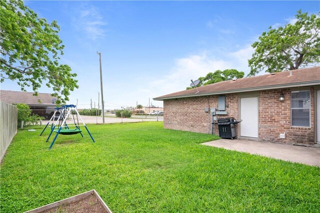 1729 Mermaid Dr, Corpus Christi, TX 78412 - view of yard with a patio area