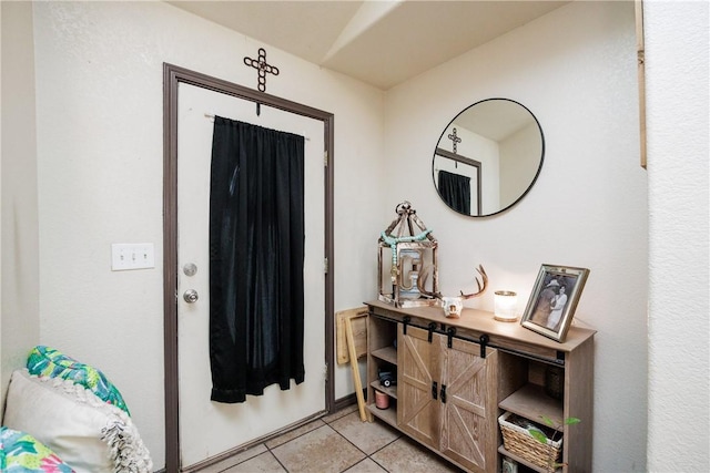 view of tiled entryway