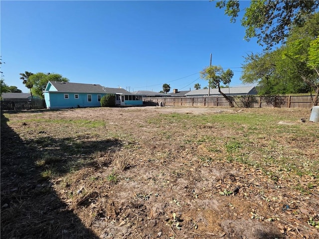 325 S Saunders St S, Aransas Pass, TX 78336 - view of yard with fence