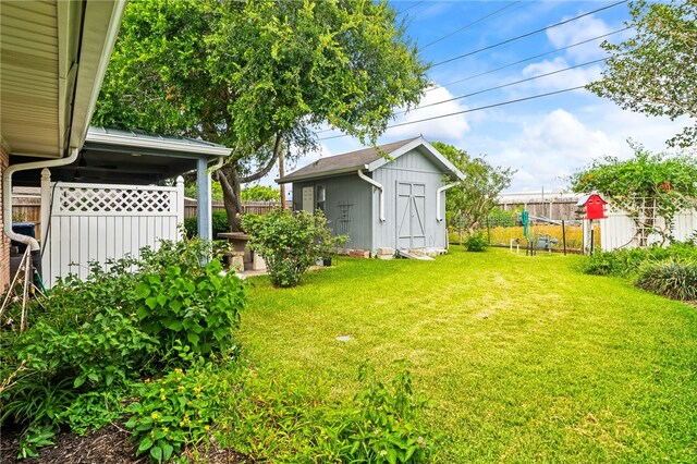 4410 Marie St, Corpus Christi, TX 78411 - view of yard