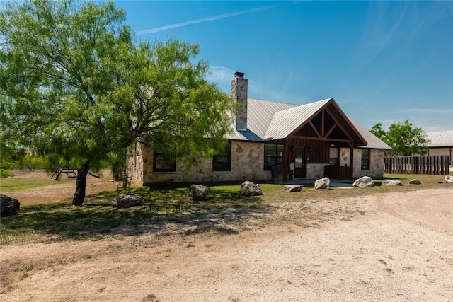 view of front of home