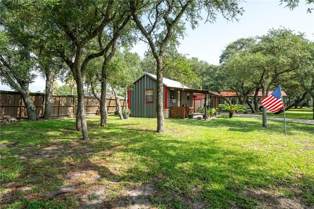 507 S Terry St, Rockport, TX 78382 - view of yard