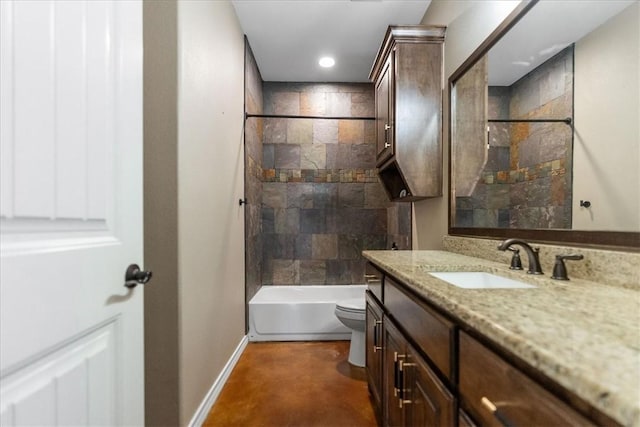 full bath featuring shower / washtub combination, baseboards, vanity, and toilet