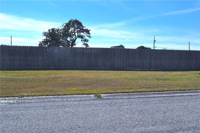 Listing photo 2 for 207 Seaside, Rockport TX 78382