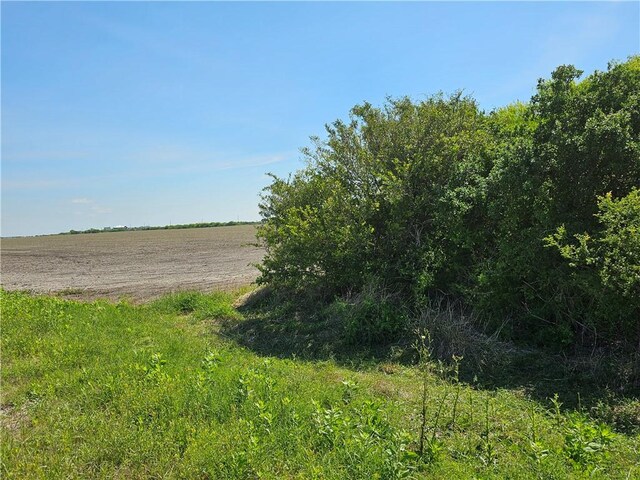 2106 Third St, Bayside, TX 78340