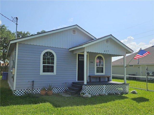 view of front of home with a front yard