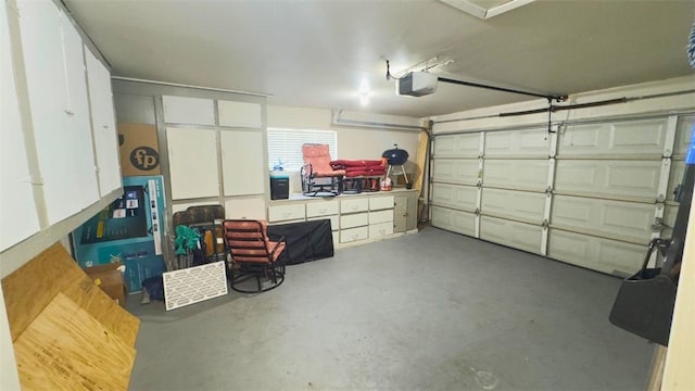 134 Daniel Moore St, Portland, TX 78374 - garage featuring a garage door opener