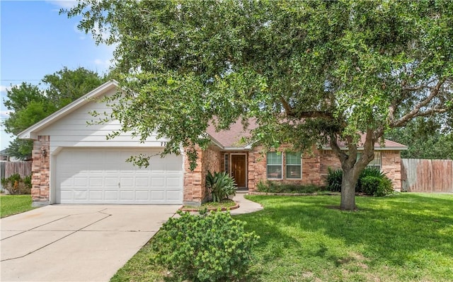 7702 Yoakum Cir, Corpus Christi, TX 78413 - photo 1