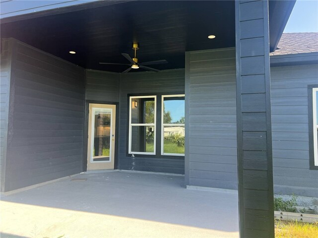834 Utica St, Corpus Christi, TX 78418 - photo 35