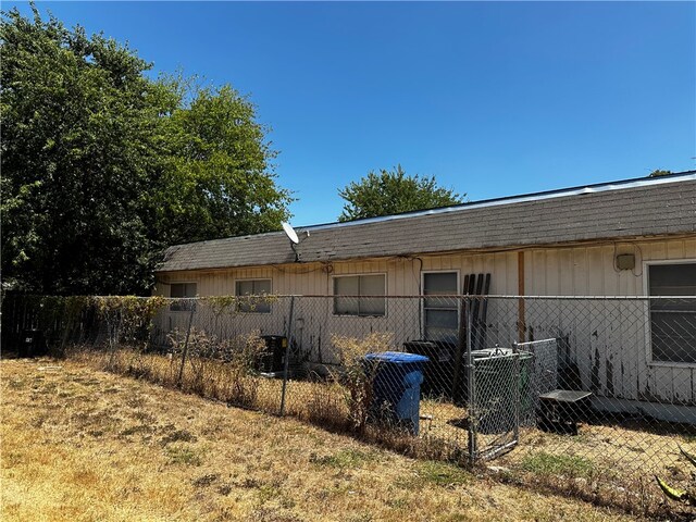 view of side of home