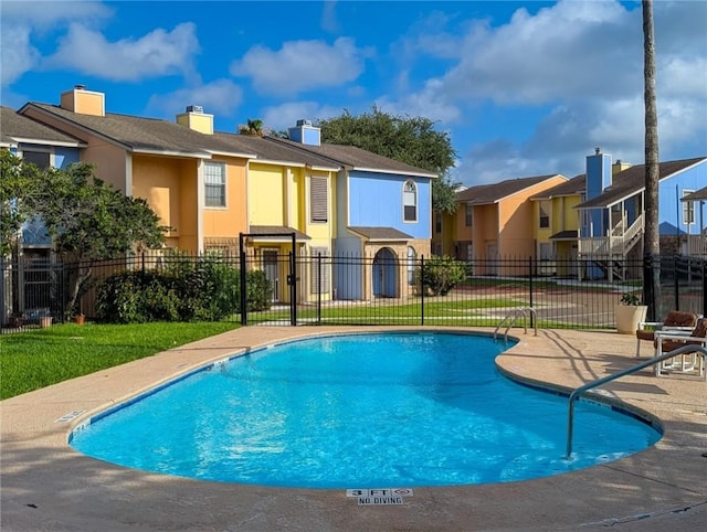 6702 Everhart Rd Unit 104, Corpus Christi, TX 78413 - community pool featuring a residential view and a patio area