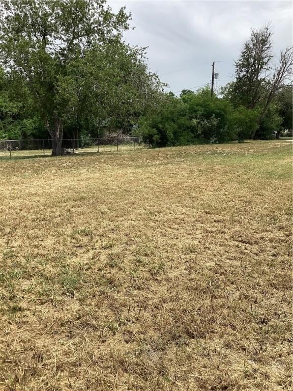 000 Lucero St, Alice, TX 78332 - photo 1
