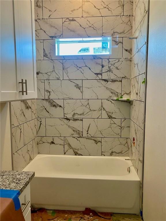 bathroom featuring shower / washtub combination