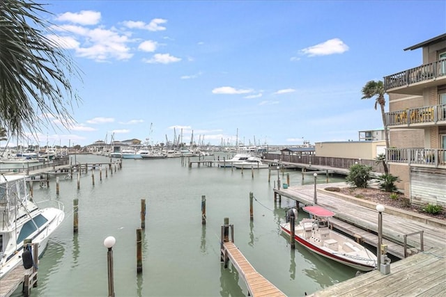 dock area featuring a water view