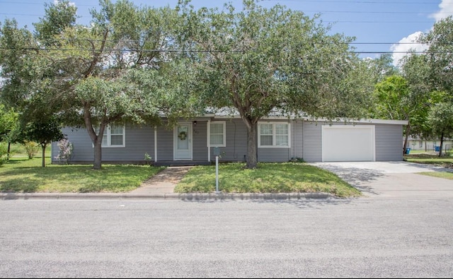 306 Sellers St, Odem, TX 78370 - photo 1