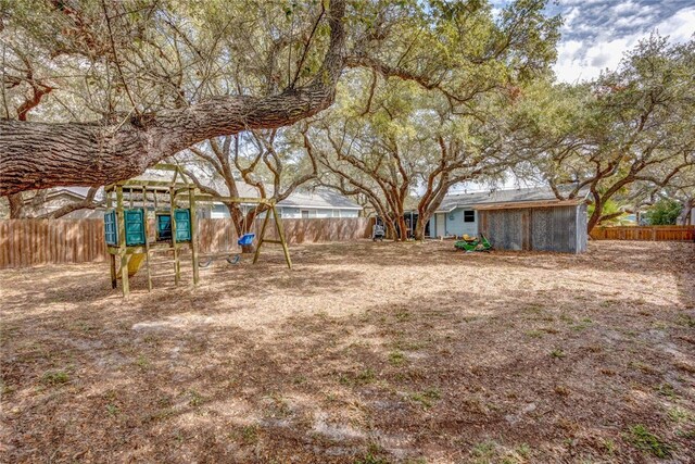 713 N Kossuth St, Rockport, TX 78382