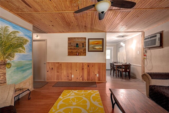 713 N Kossuth St, Rockport, TX 78382