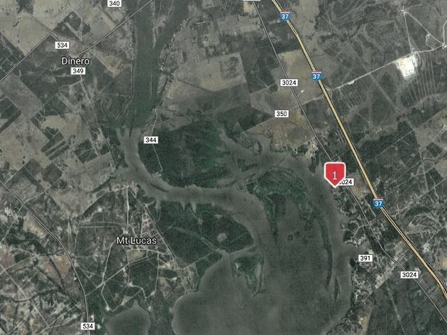 153 Hilltop Cir, Mathis, TX 78368 - photo 4