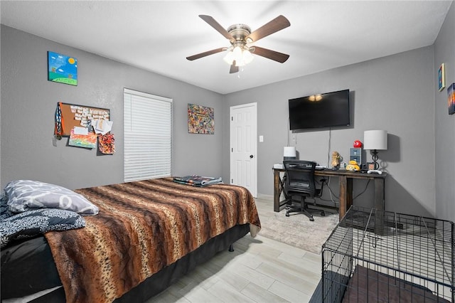 bedroom with a ceiling fan