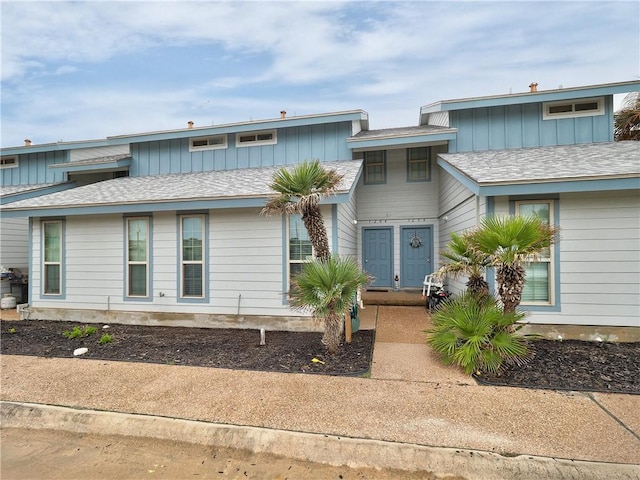 715 Beach Access Road 1a 1204, Port Aransas, TX 78373 - view of front of property featuring board and batten siding